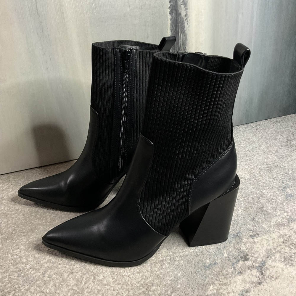 Wild Pair Trinityy Black Pointed Toe Sock Boots - Size 9.5 (NIB) - Picture 6 of 13